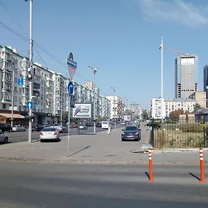 Апартаменты двухкомнатная вид на дворец украина, Киев